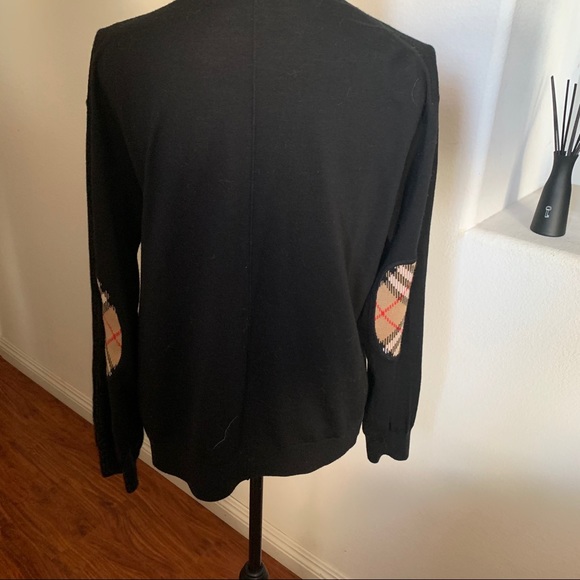 Burberry knit cardigan M